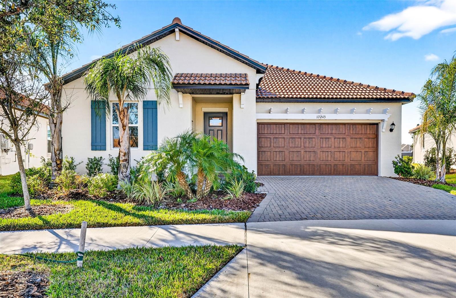 Photo of 17245 STAR BANKS ST WIMAUMA FL 33598