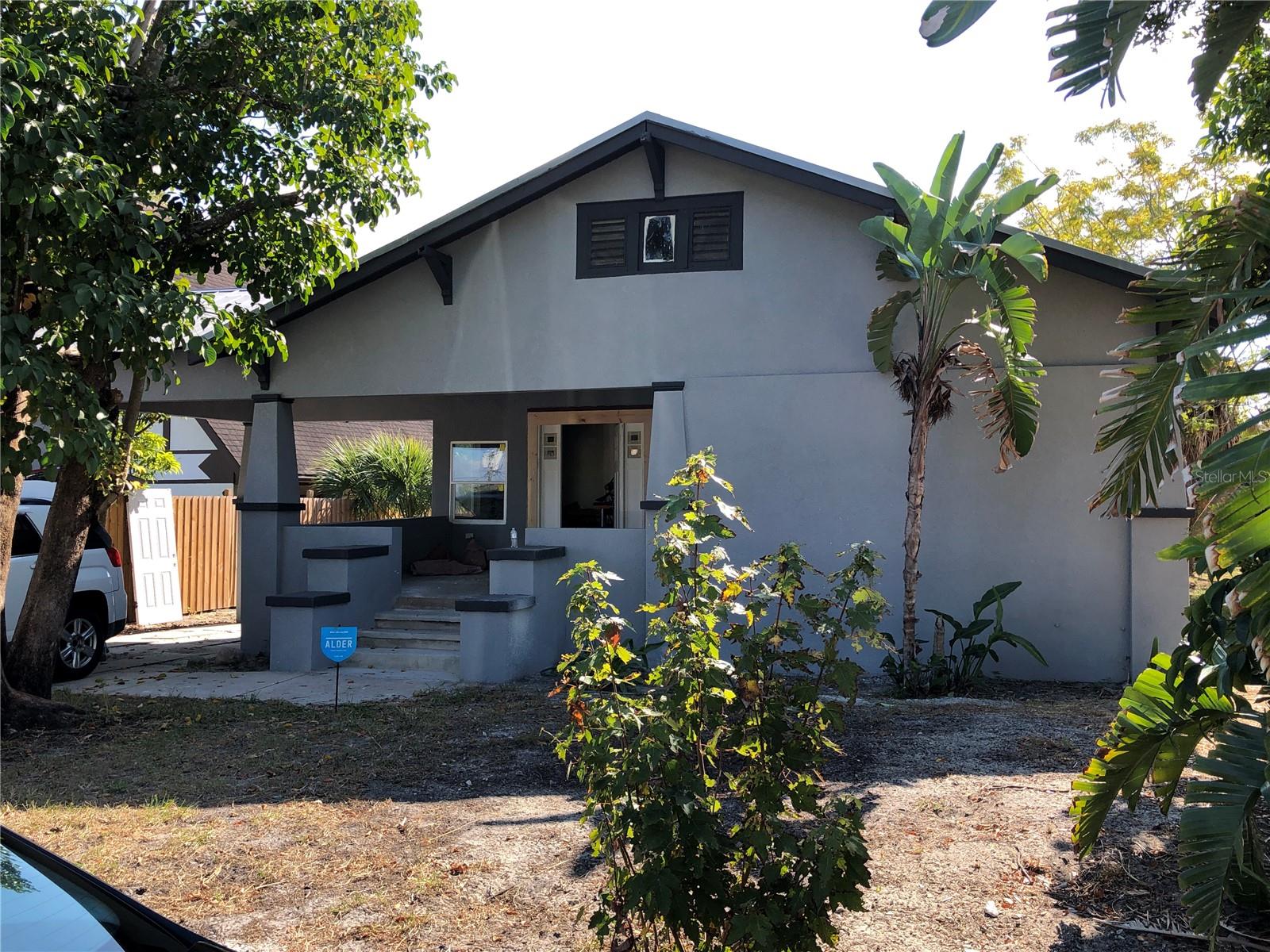 Photo of 129 W PARK AVENUE LAKE WALES FL 33853