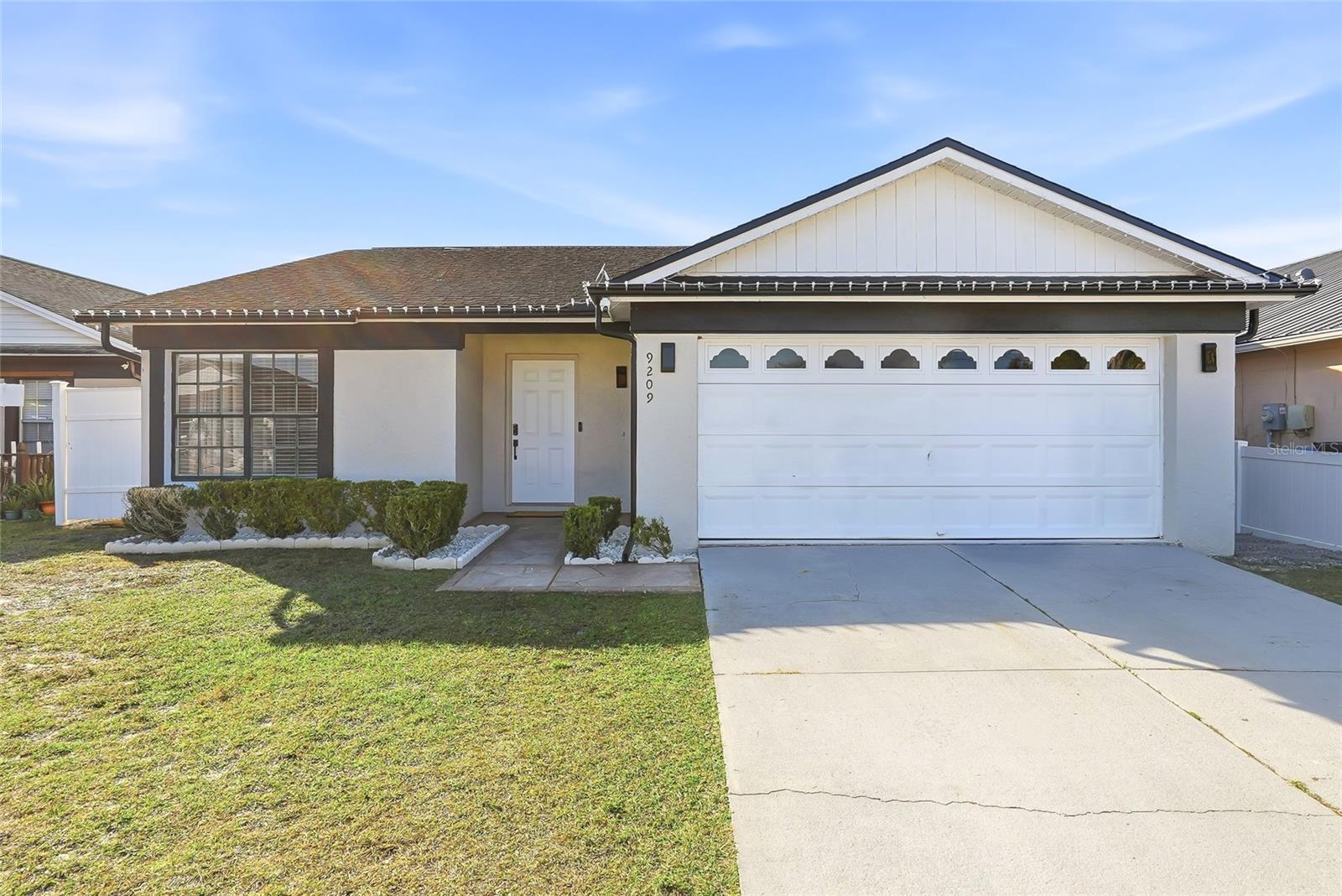 Photo of 9209 CAMINO VILLA BOULEVARD TAMPA FL 33635