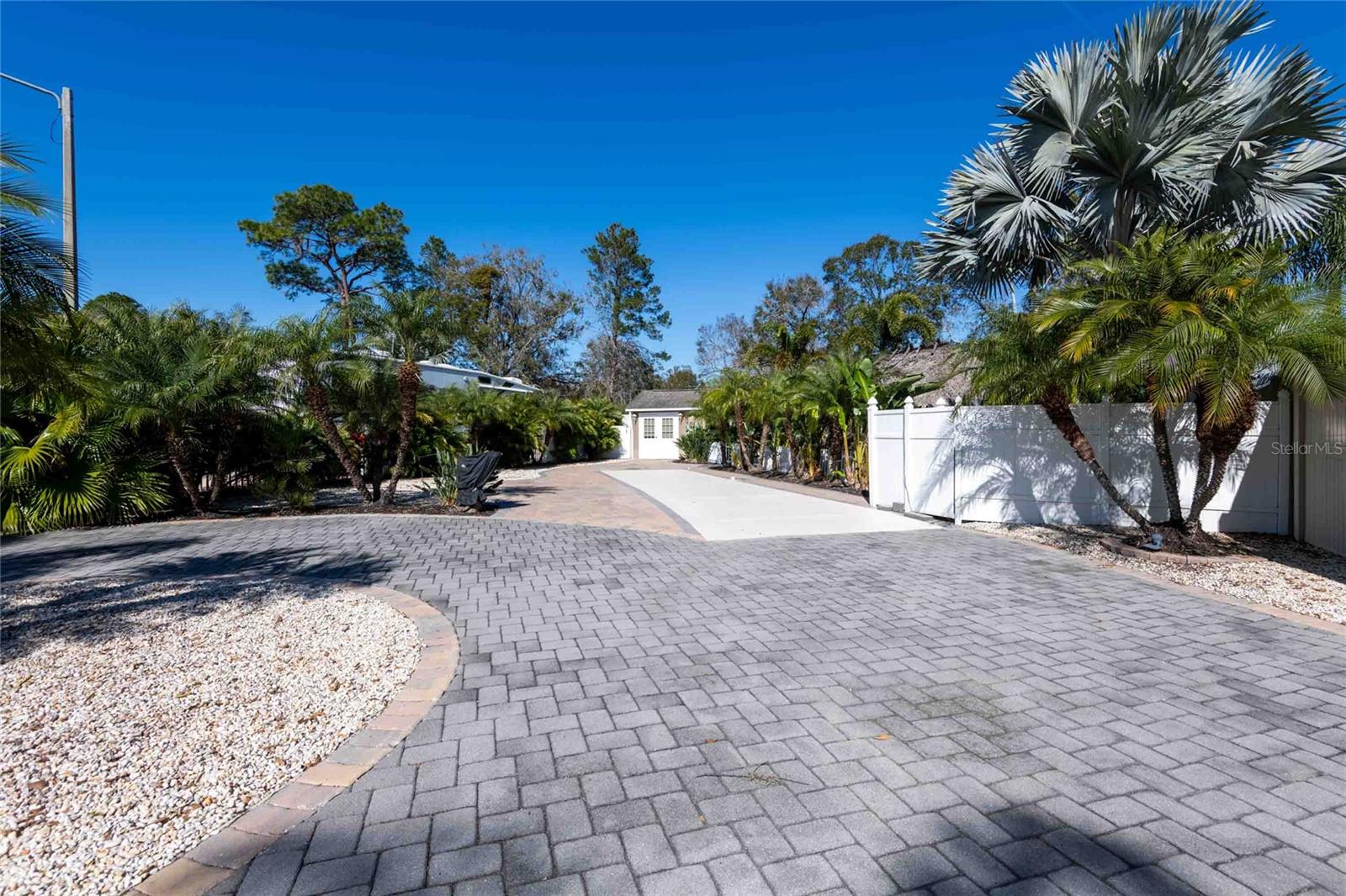 Photo of 20300 LEONARD ROAD #39 LUTZ FL 33558