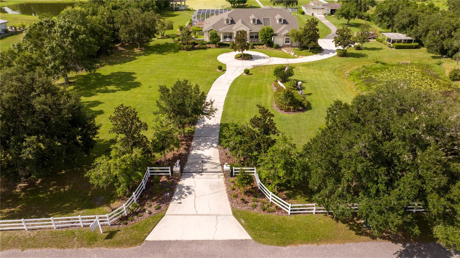 Photo of 13717 CANTERFIELD DRIVE RIVERVIEW FL 33579
