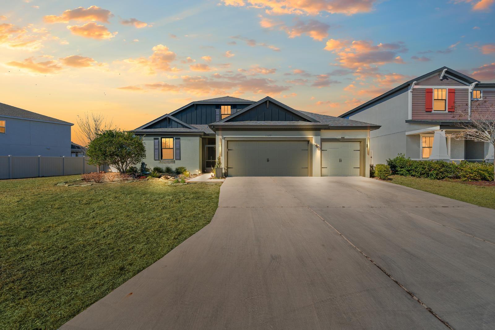 Photo of 13577 MOOSEHEAD CIRCLE HUDSON FL 34669