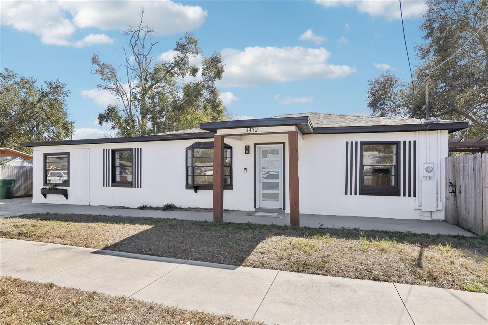 Photo of 4432 W MCCOY STREET TAMPA FL 33616