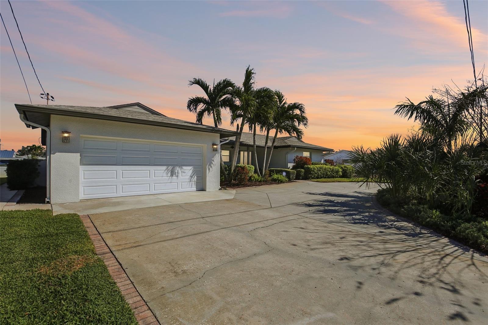 Photo of 3963 14TH STREET ST PETERSBURG FL 33703