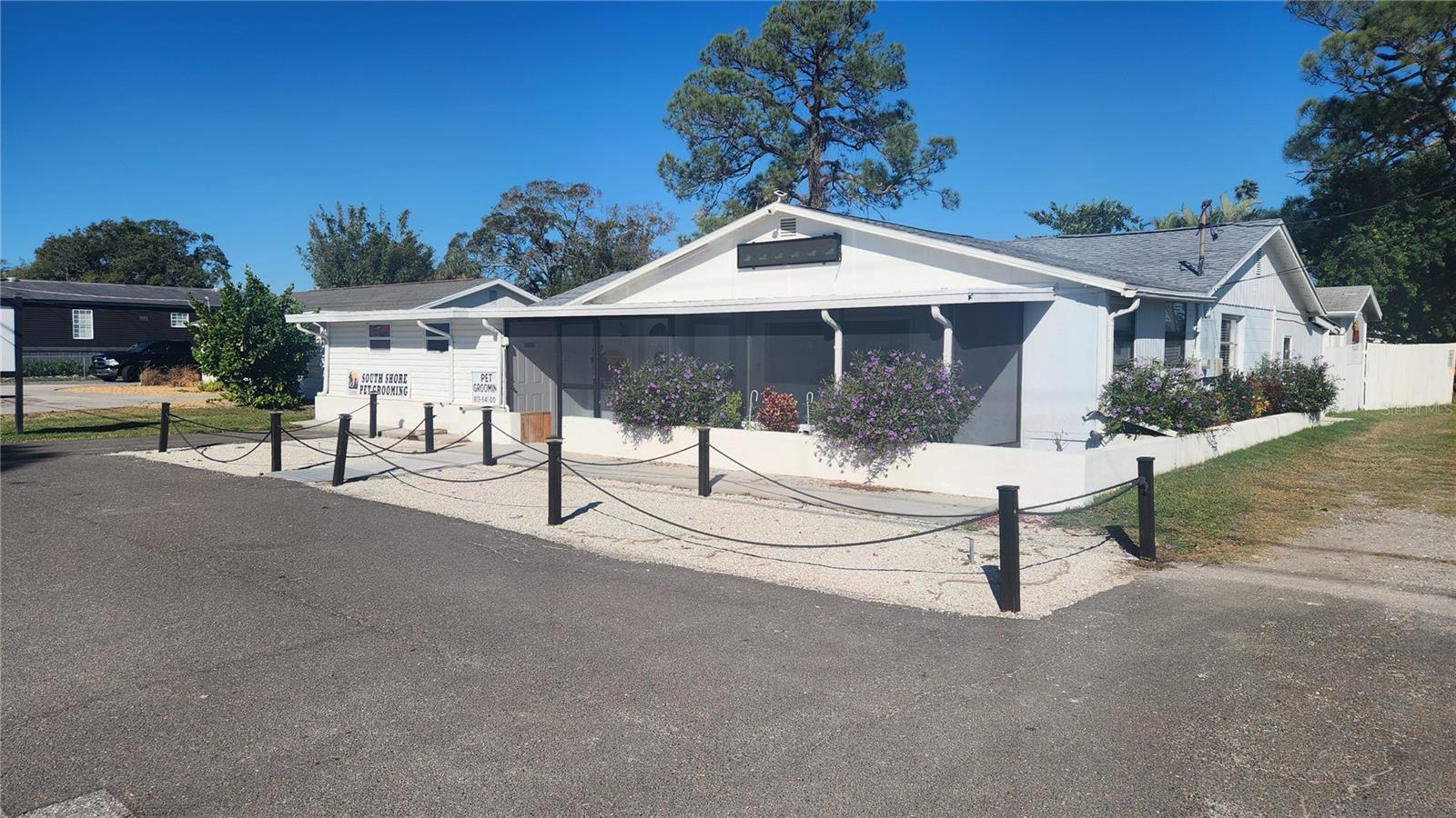 Photo of 201 W SHELL POINT ROAD RUSKIN FL 33570