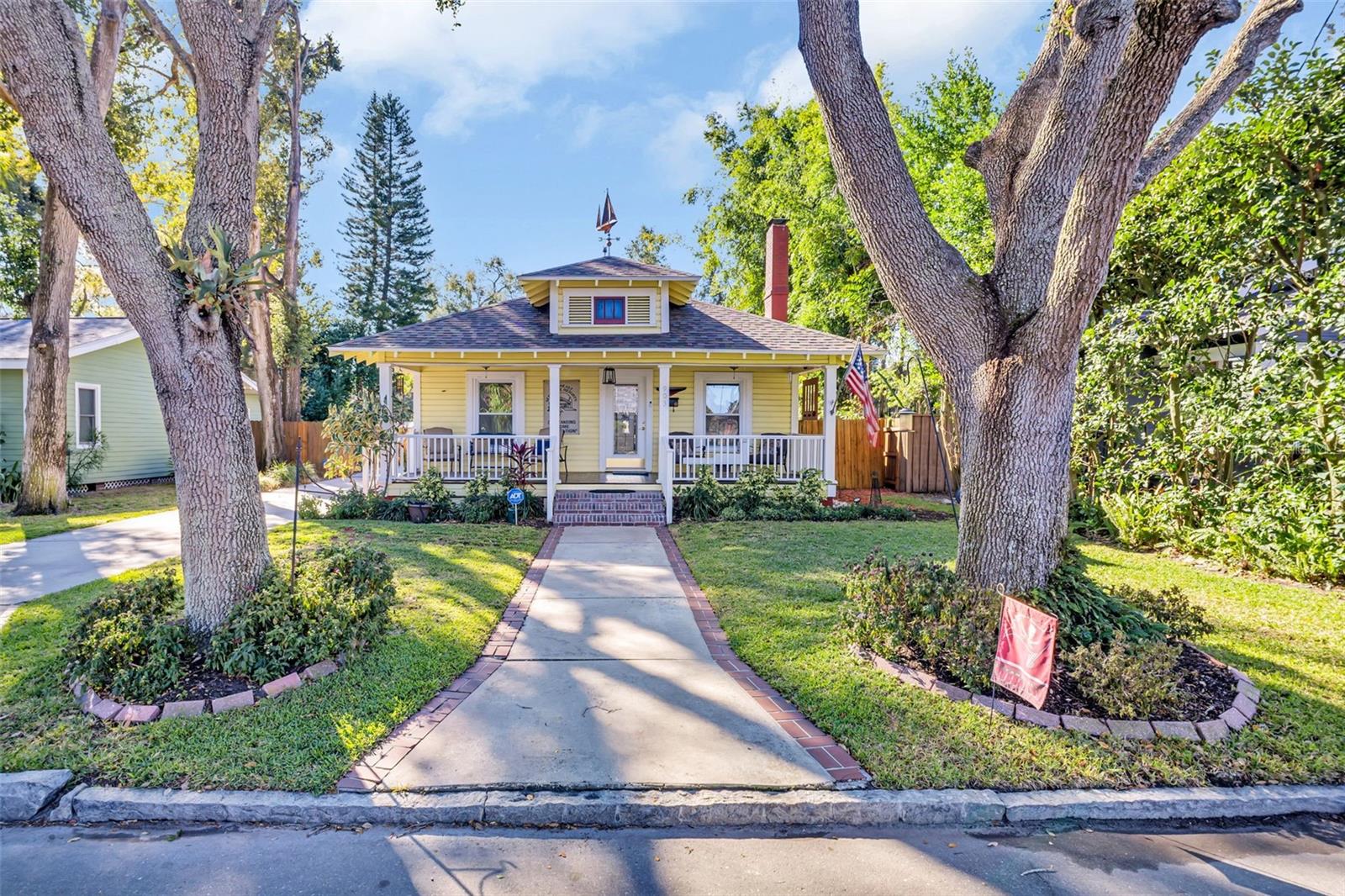 Photo of 903 E MCBERRY STREET TAMPA FL 33603