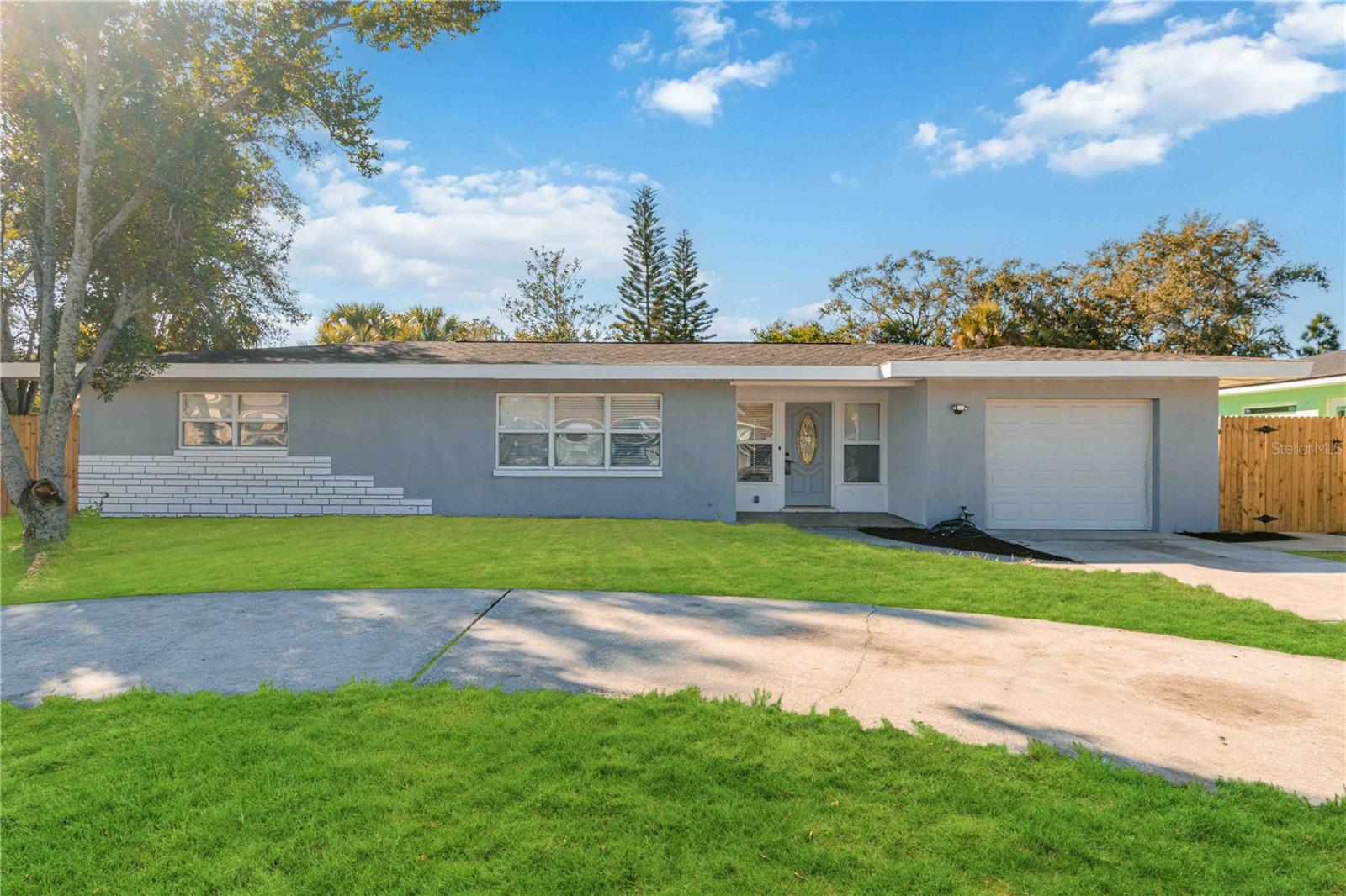 Photo of 540 MILWAUKEE AVENUE DUNEDIN FL 34698