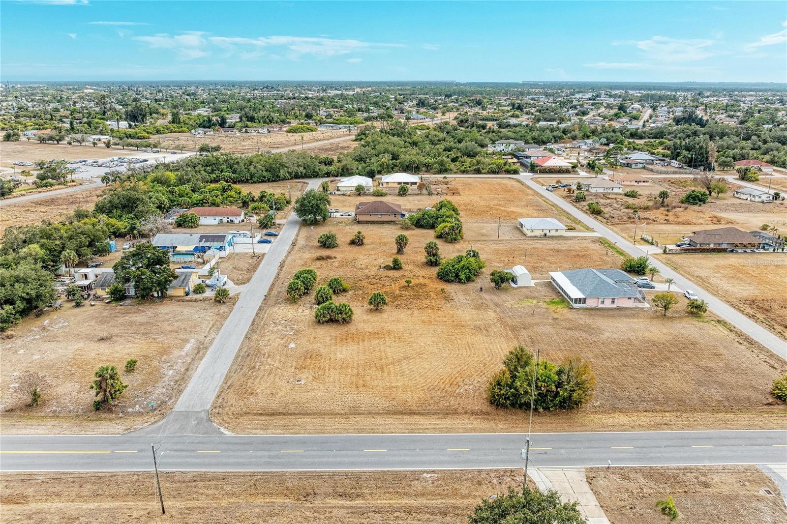 Photo of Lot 1, 2, 3 DE LEON DRIVE NORTH PORT FL 34287