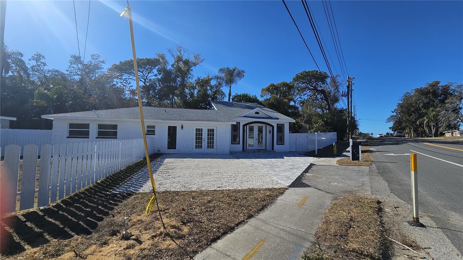 Photo of 1092 N FLORIDA AVENUE TARPON SPRINGS FL 34689