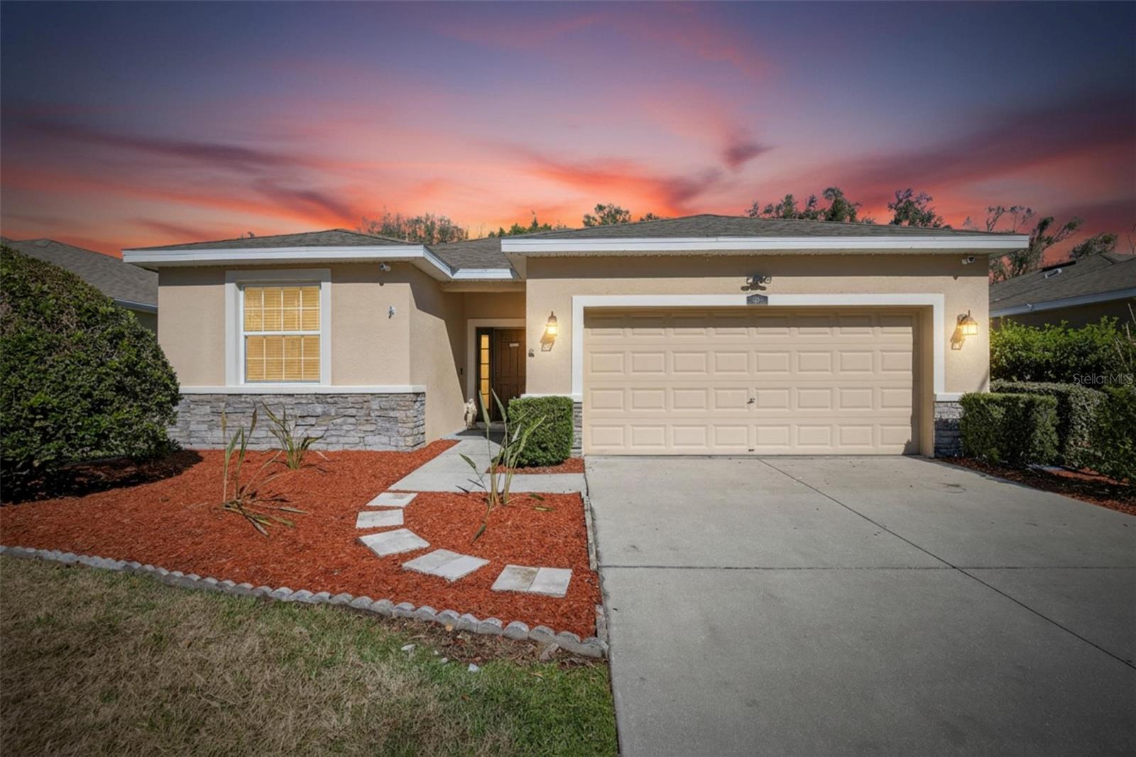 Photo of 2819 HOLLY BLUFF COURT PLANT CITY FL 33566