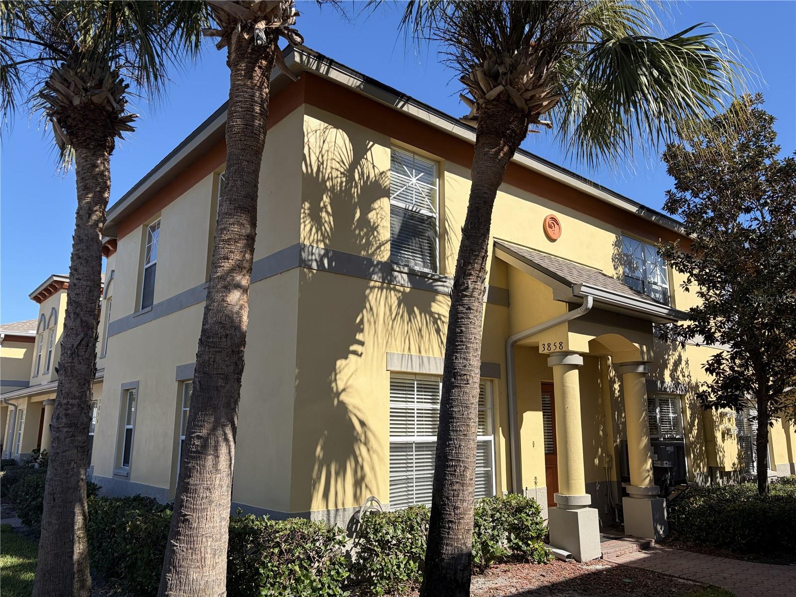 Photo of 3858 ISLAND WAY ST PETERSBURG FL 33705