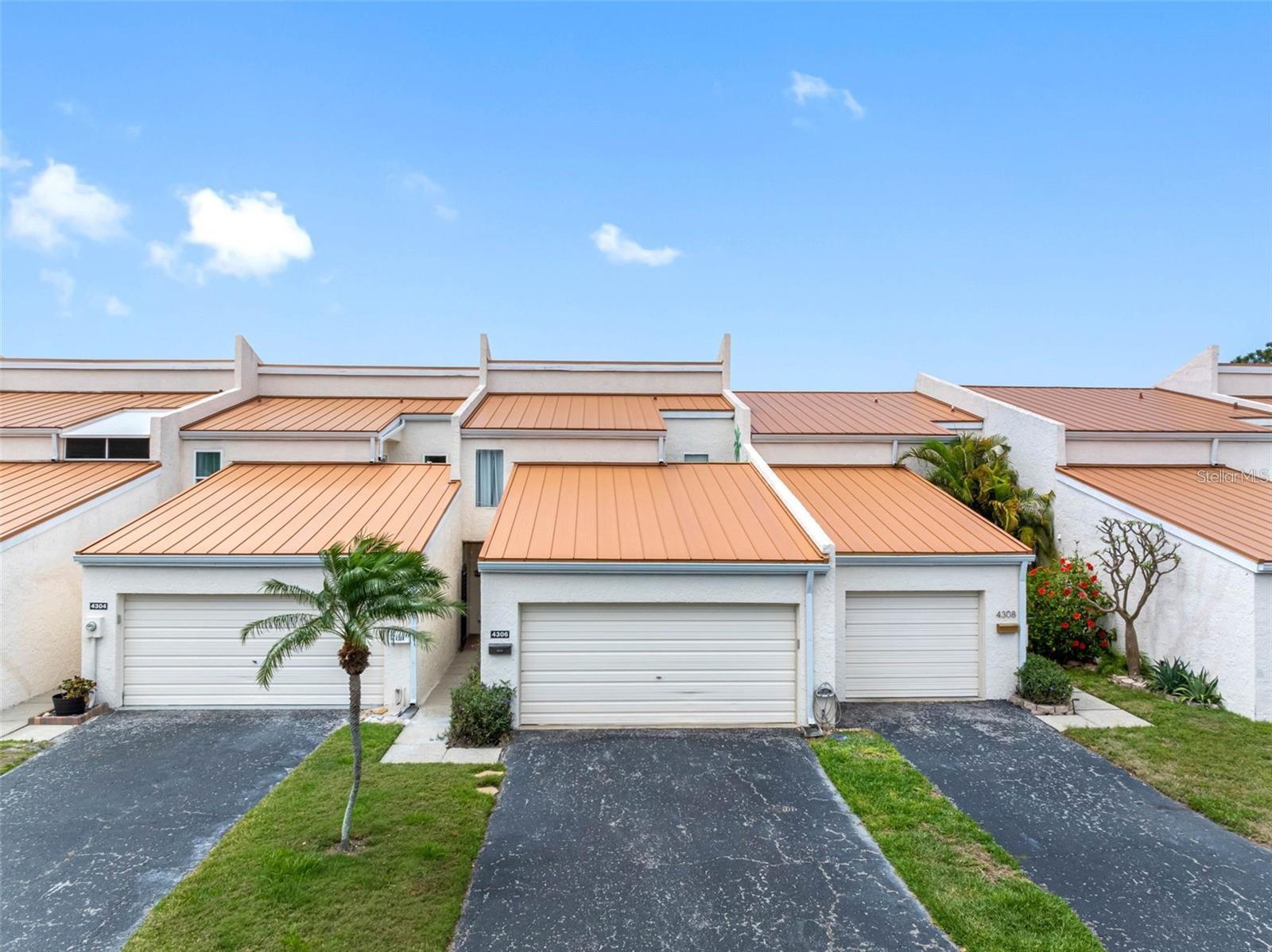 Photo of 4306 SUNRAY COURT TAMPA FL 33615