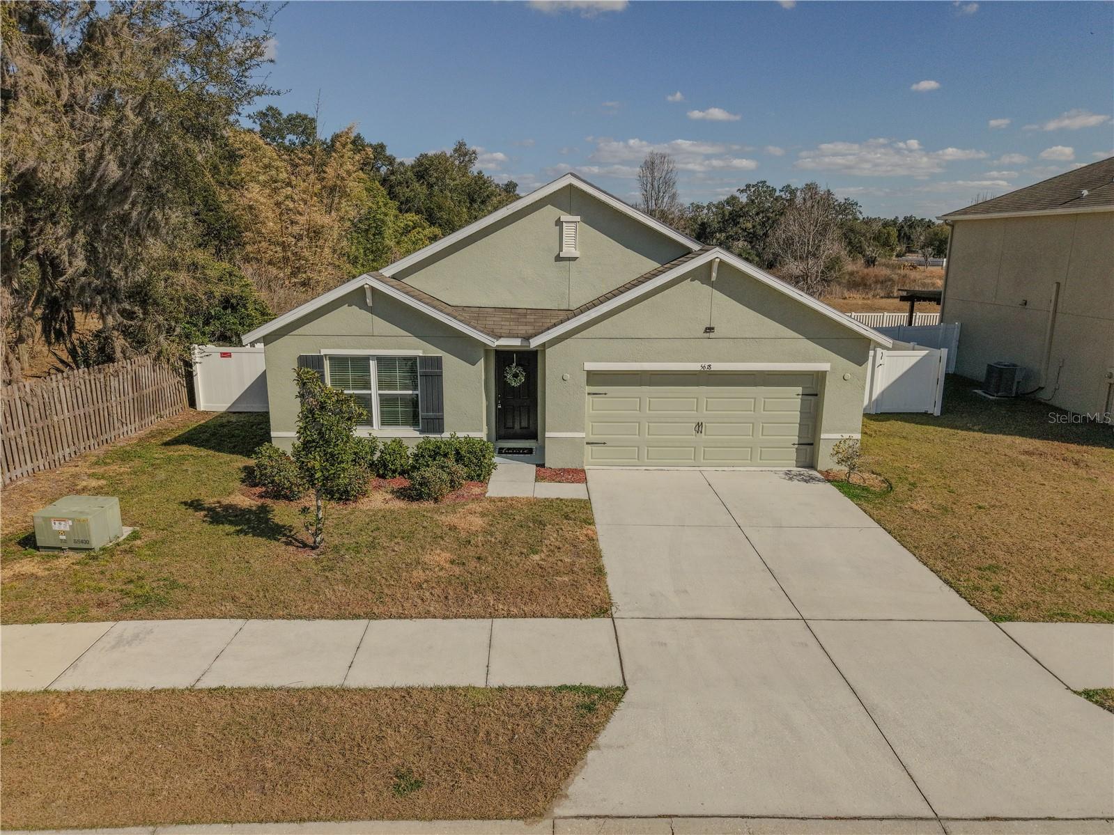Photo of 5618 GEIGER ESTATES DRIVE ZEPHYRHILLS FL 33541