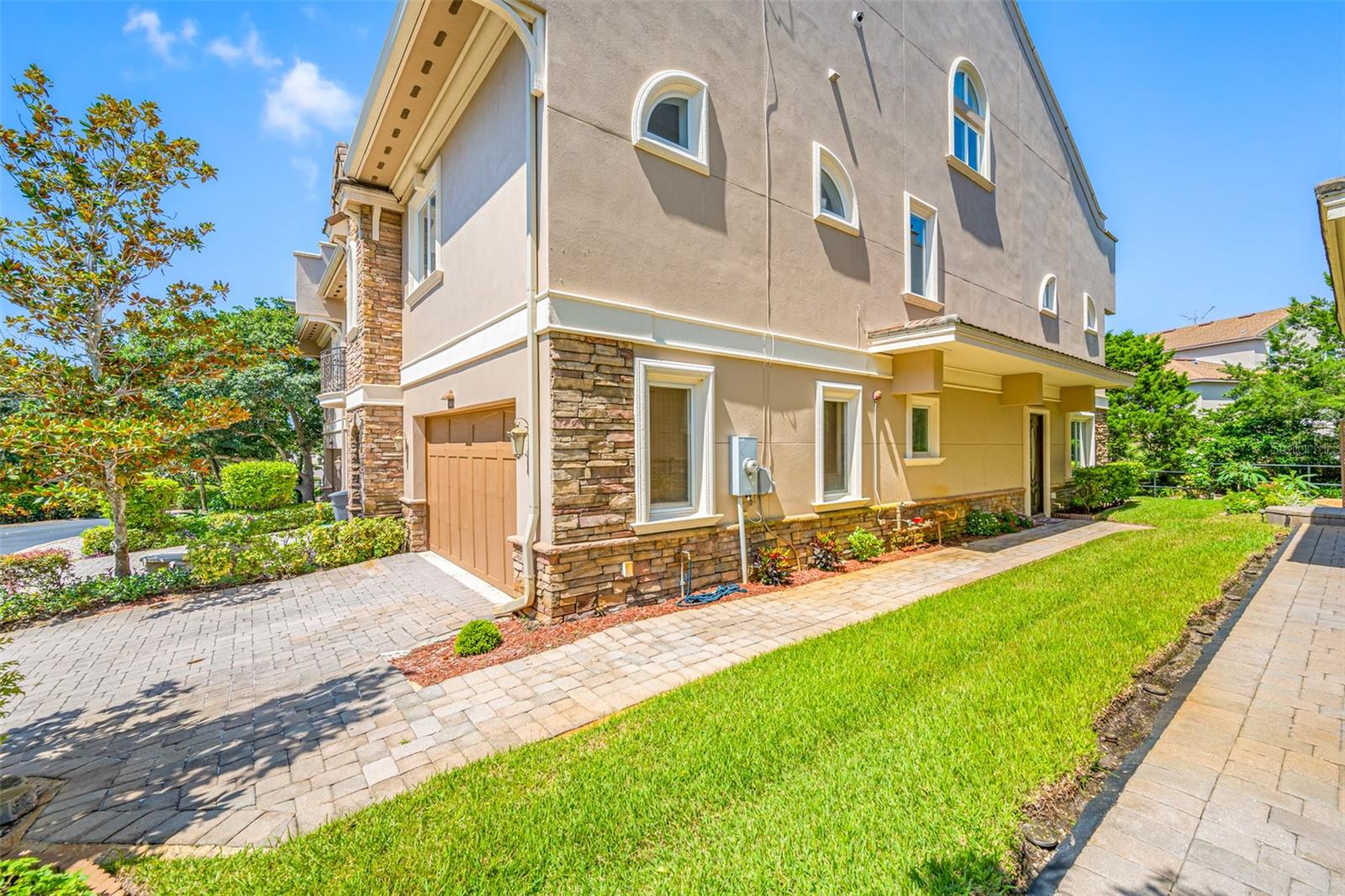 Photo of 1425 HILLSIDE LANDING DRIVE TARPON SPRINGS FL 34688