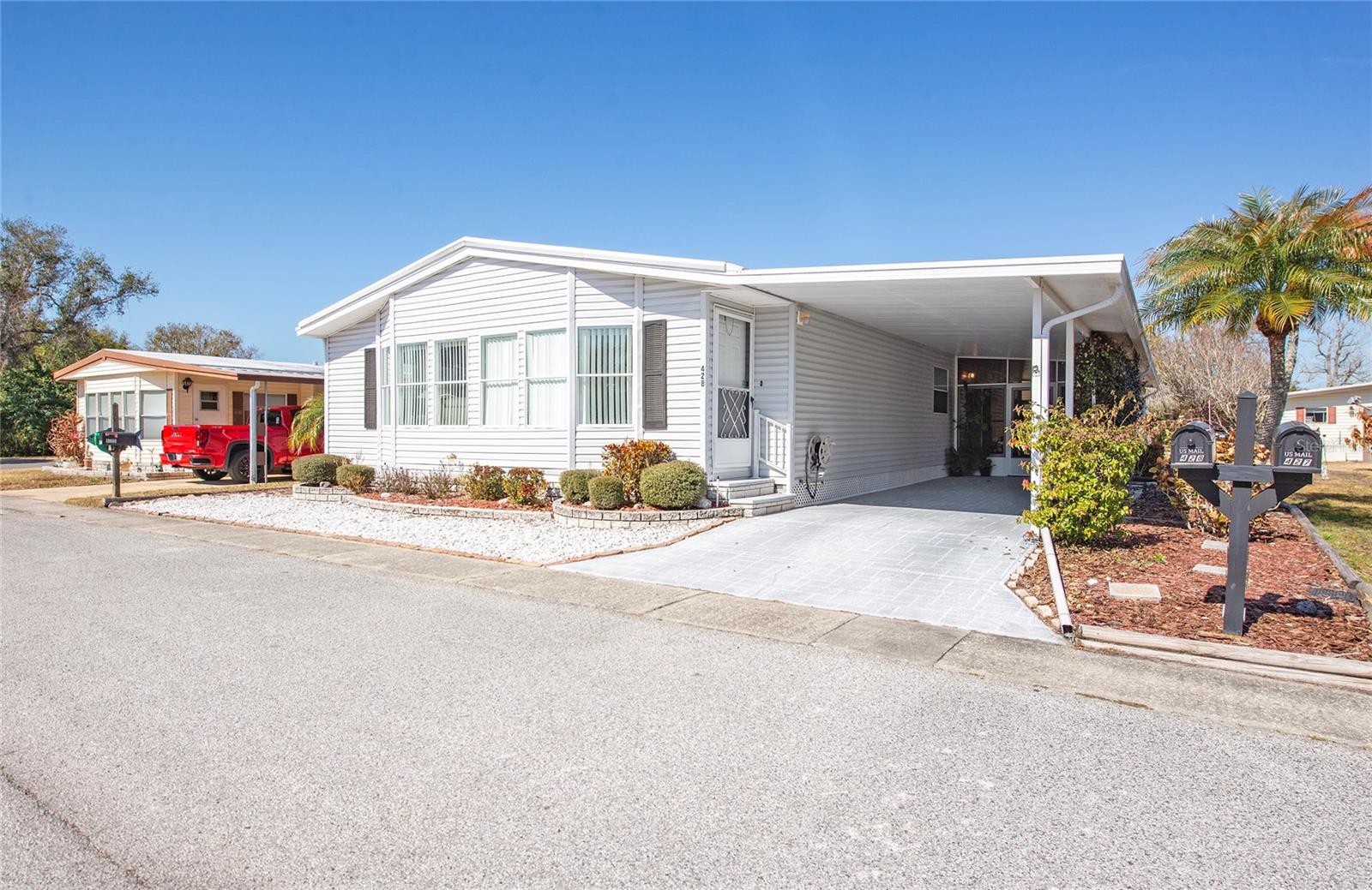 Photo of 428 PELICAN DRIVE OLDSMAR FL 34677