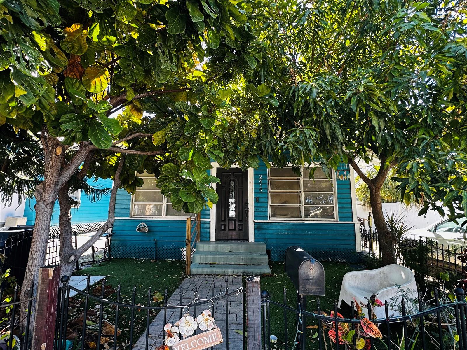 Photo of 2415 MARCONI STREET TAMPA FL 33605