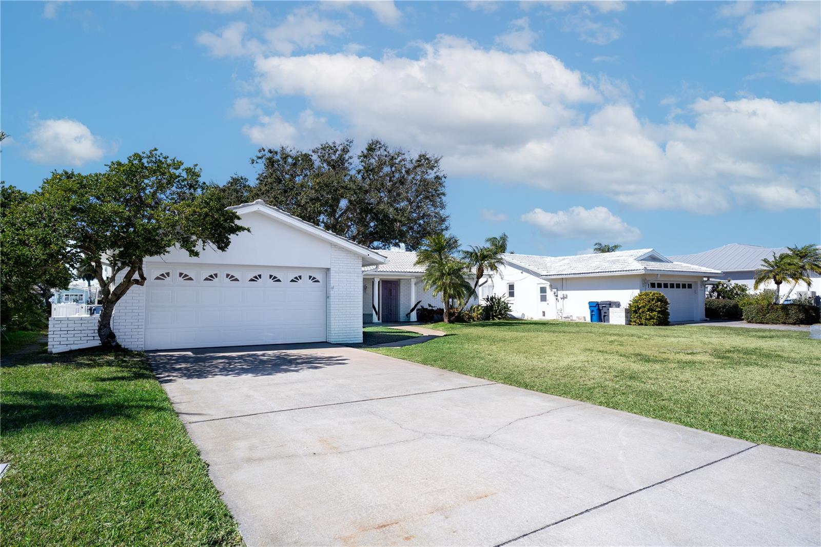 Photo of 11800 6TH STREET TREASURE ISLAND FL 33706