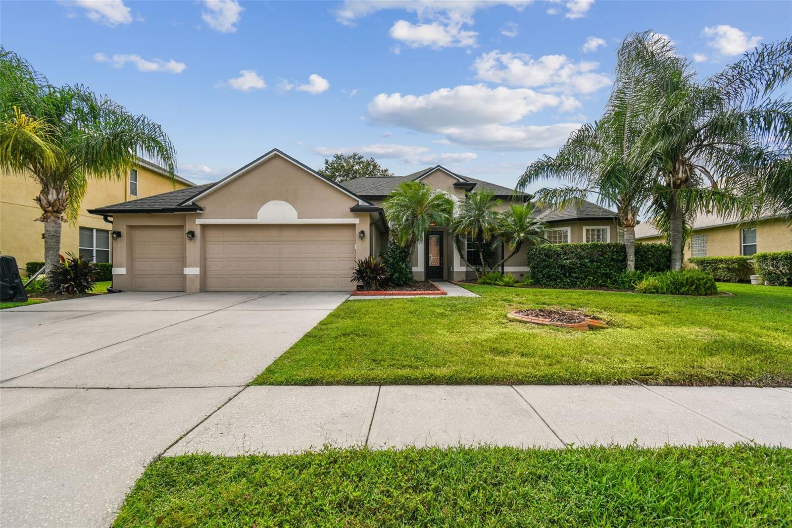 Photo of 26848 SHOREGRASS DRIVE WESLEY CHAPEL FL 33544