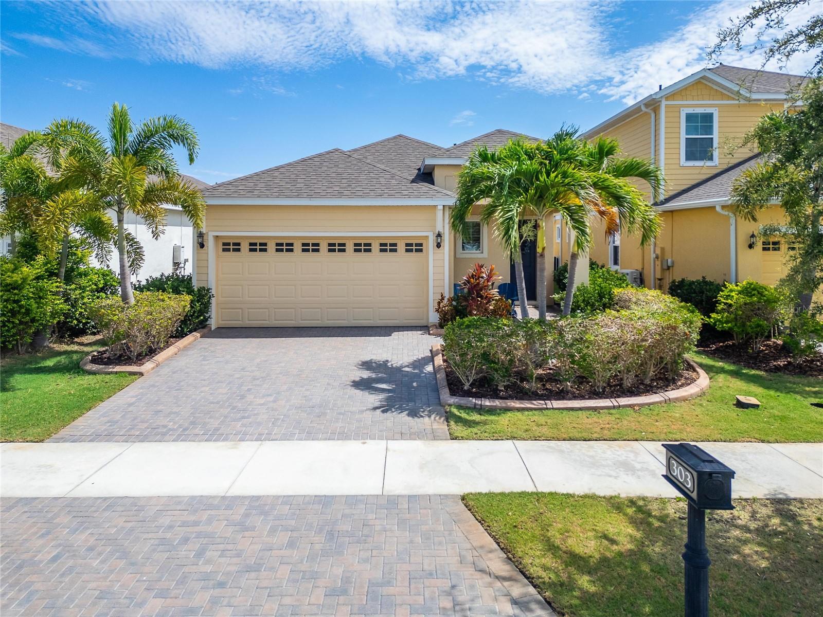 Photo of 303 BLACKROCK LANE APOLLO BEACH FL 33572