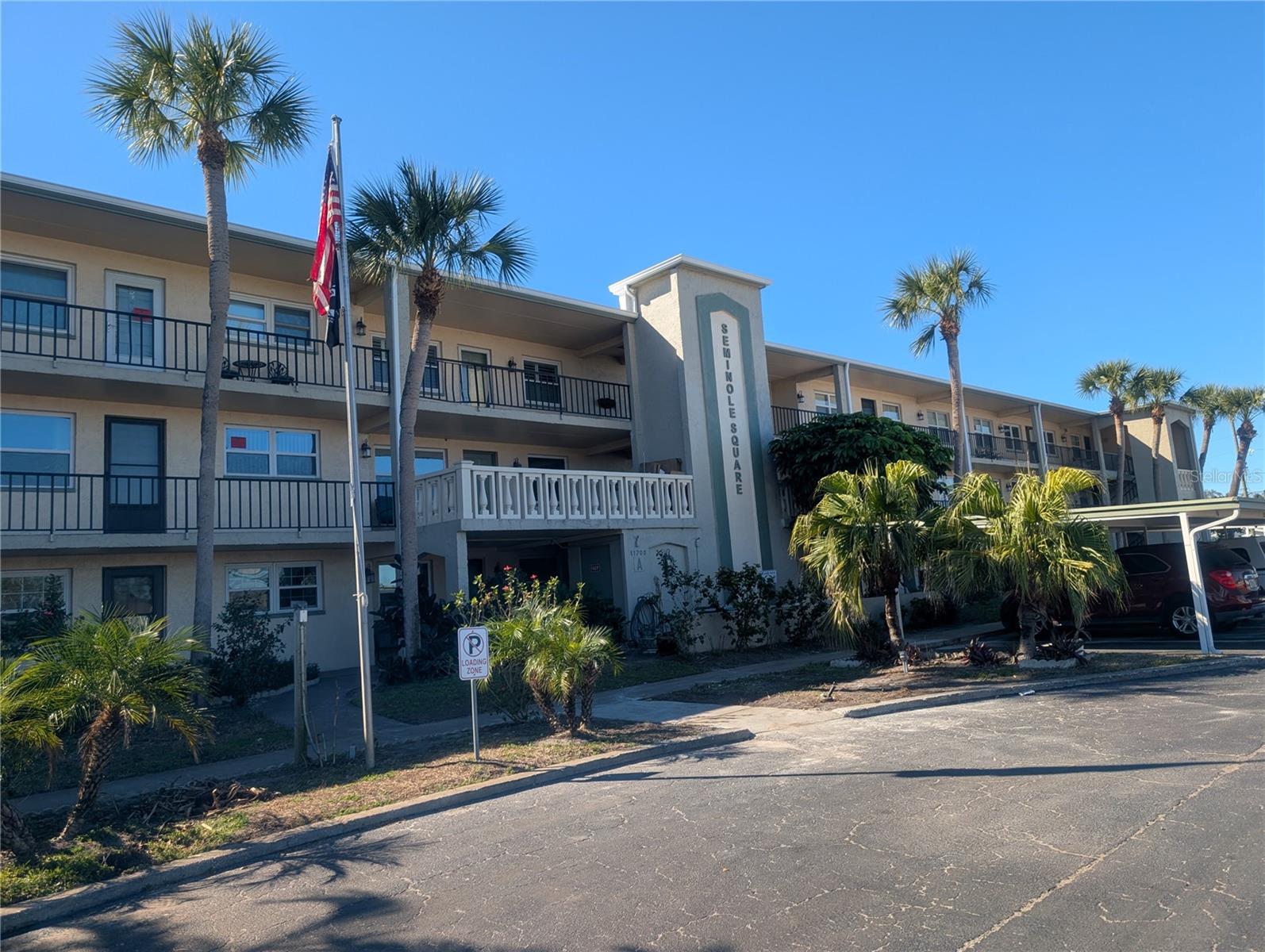 Photo of 11620 PARK BOULEVARD #209 SEMINOLE FL 33772