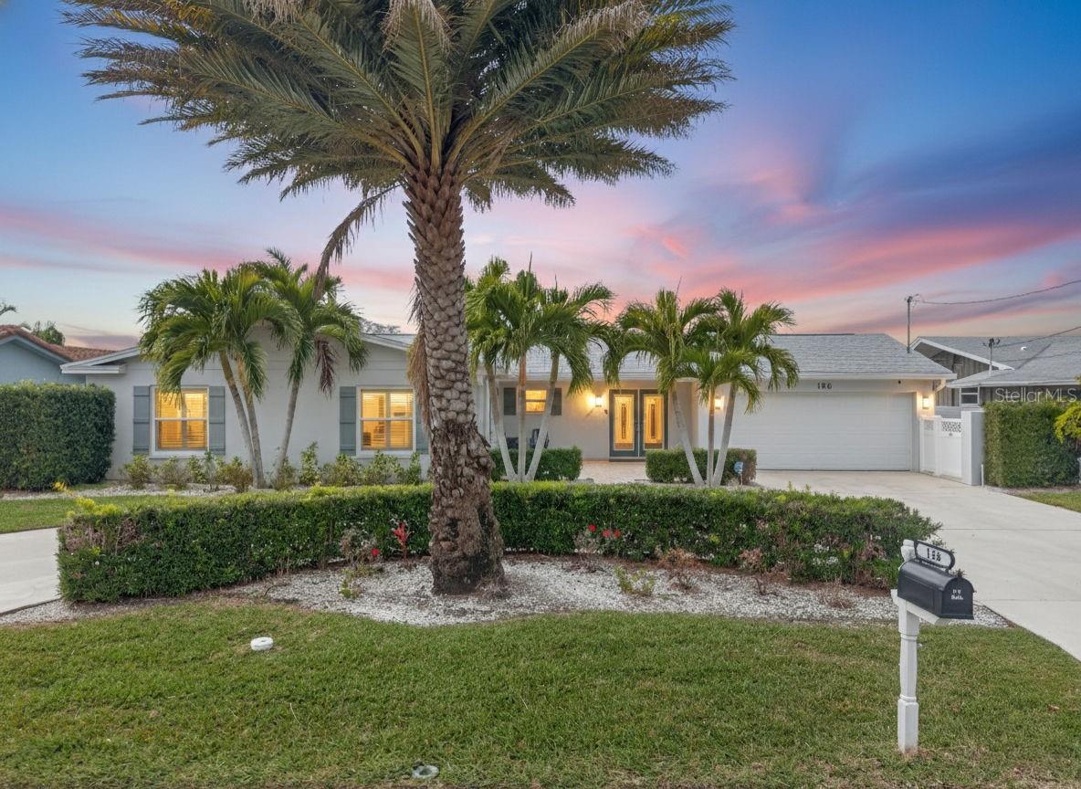 Photo of 136 WINDWARD ISLAND CLEARWATER BEACH FL 33767