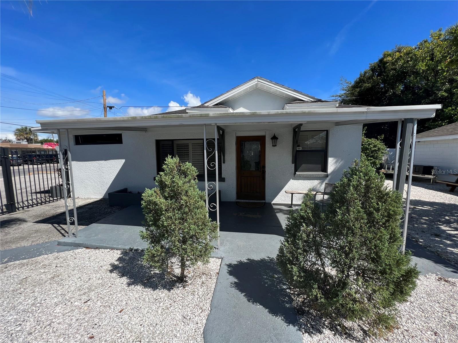 Photo of 2323 W AILEEN STREET #Bldg 2 TAMPA FL 33607