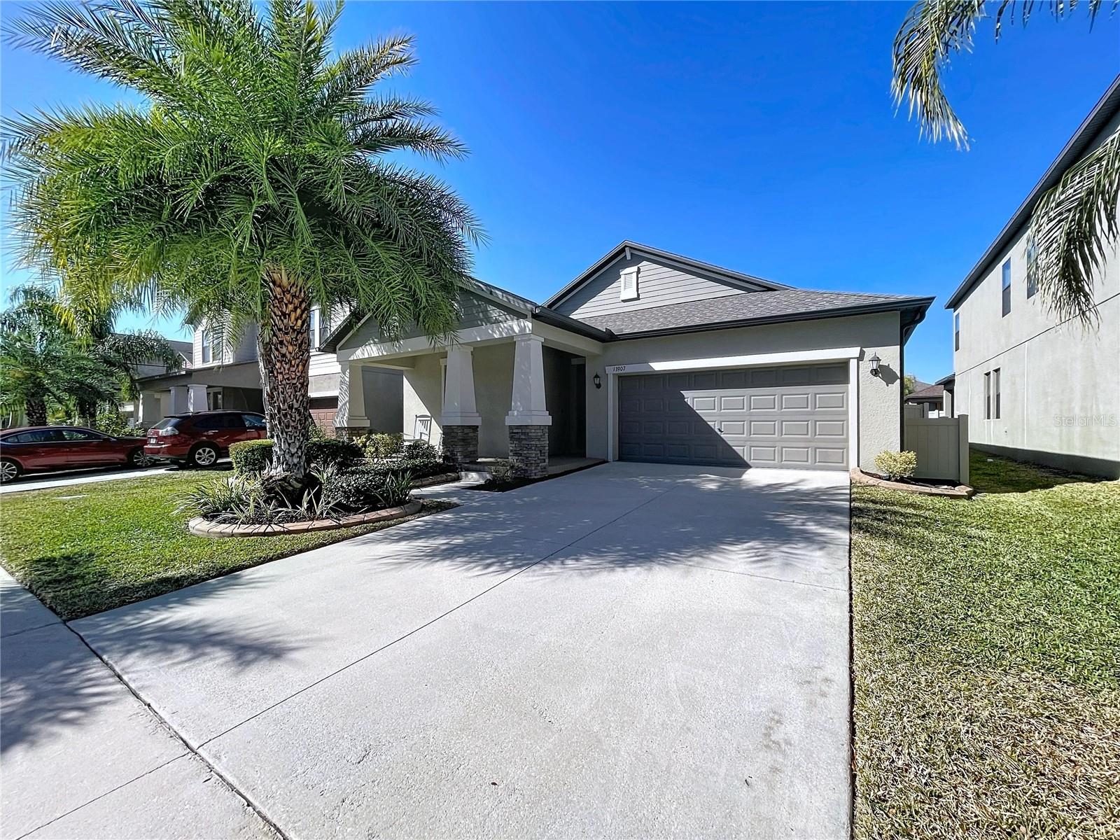 Photo of 13907 ROSEATE TERN LANE RIVERVIEW FL 33579
