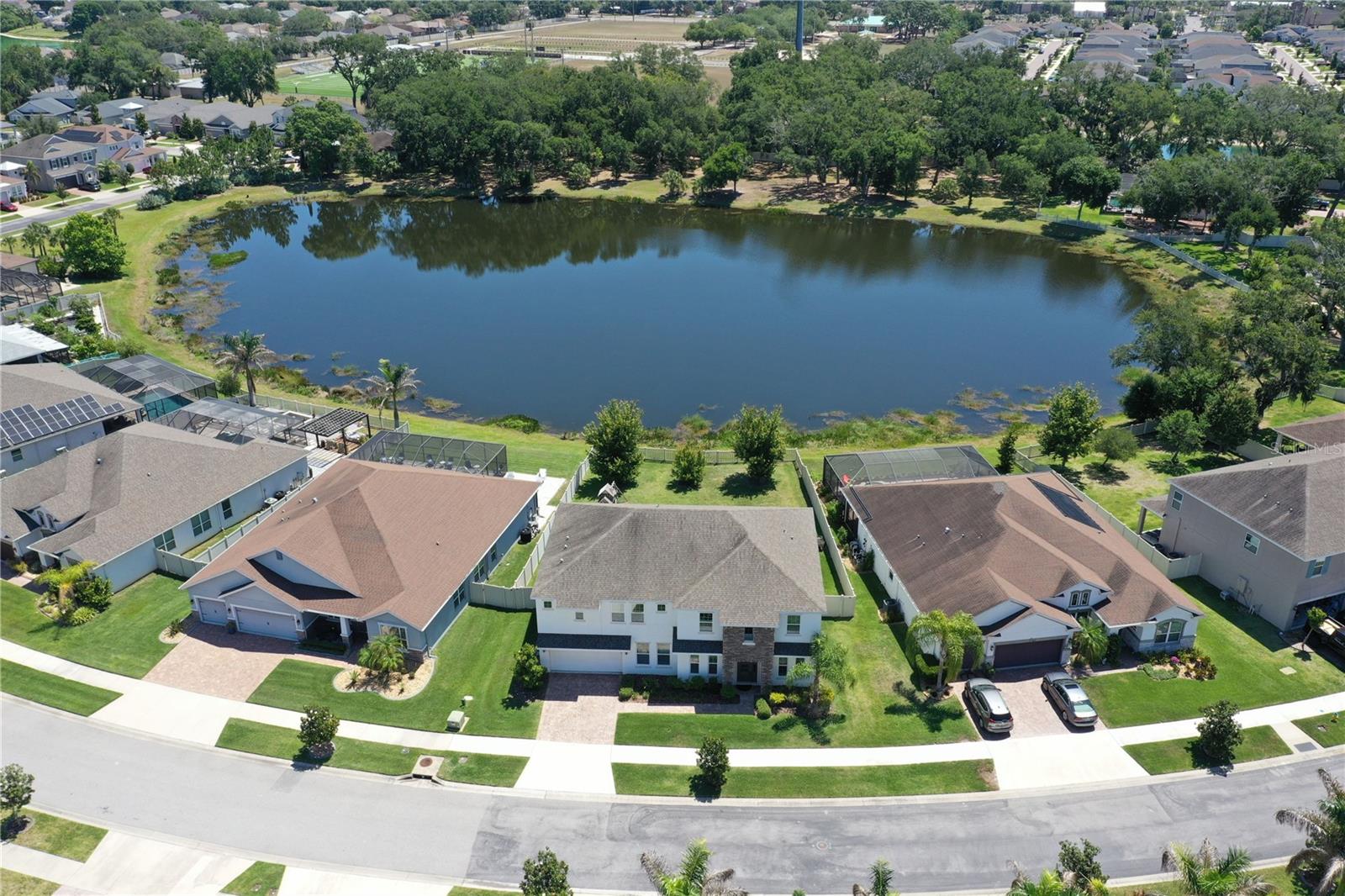 Photo of 5412 CAMBERWELL LANE RIVERVIEW FL 33578