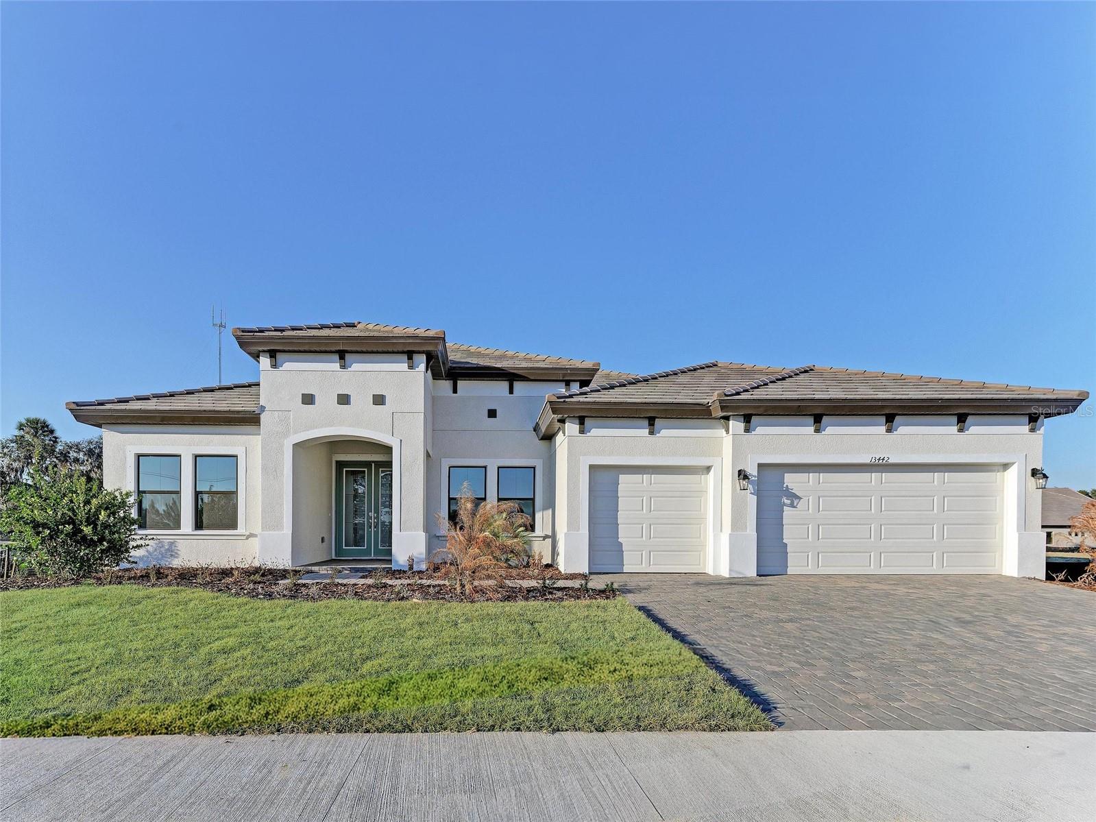 Photo of 13442 BUFFALO MOUNTAIN AVENUE RIVERVIEW FL 33579