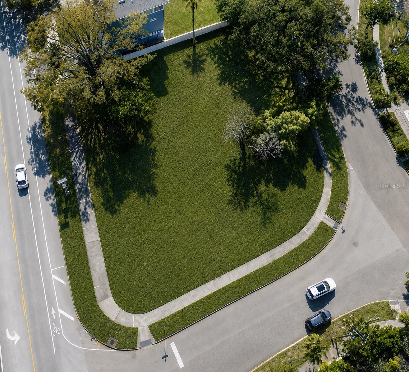 Photo of 116 W DAVIS BOULEVARD TAMPA FL 33606