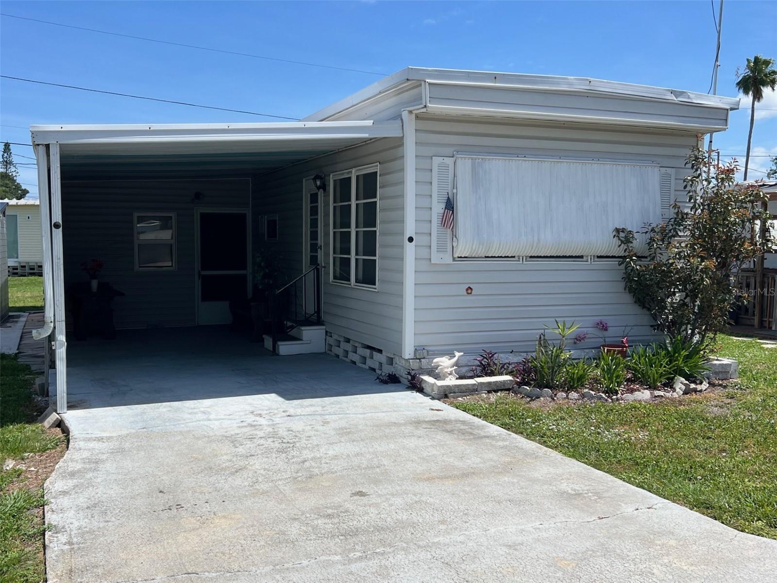 Photo of 12674 SEMINOLE BOULEVARD #C39A LARGO FL 33778