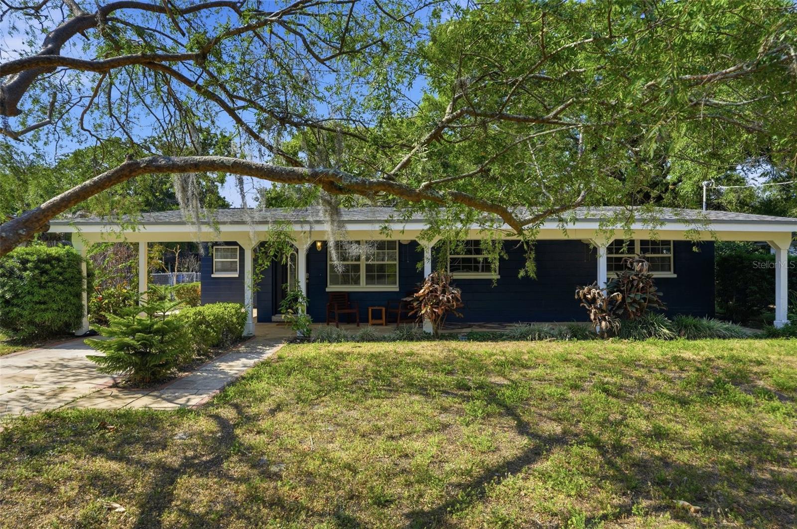 Photo of 1708 POND LAKE DRIVE TAMPA FL 33612
