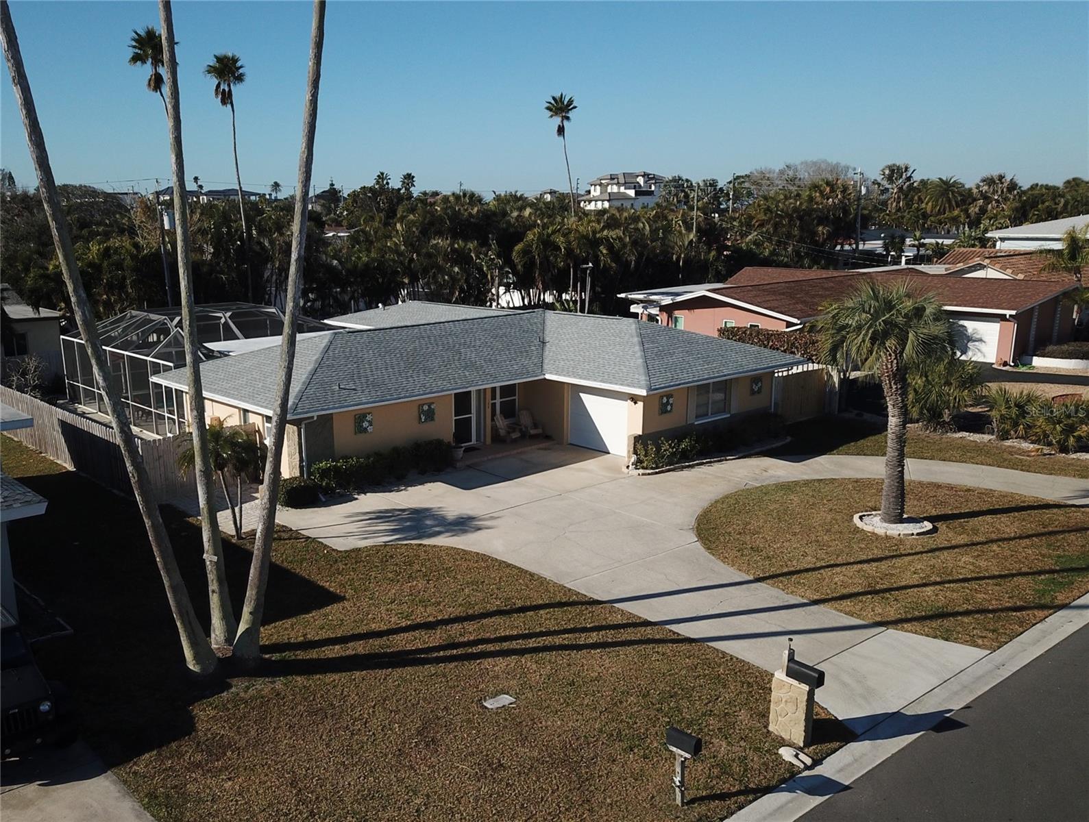 Photo of 108 14TH STREET BELLEAIR BEACH FL 33786