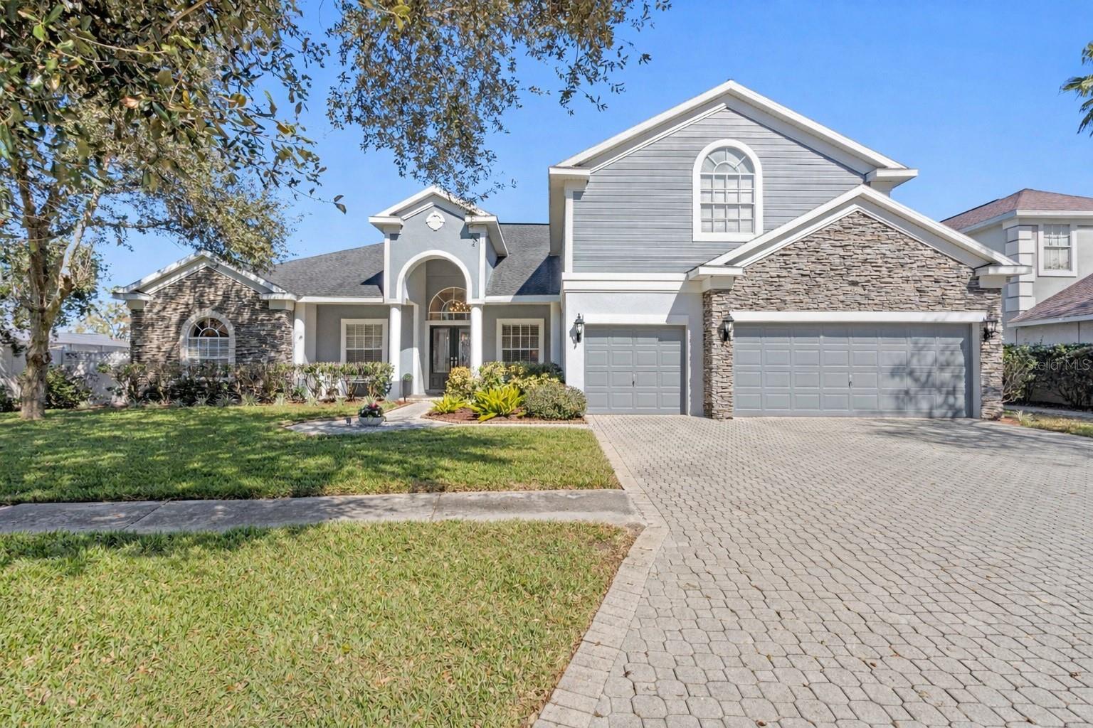 Photo of 4302 FAIRCOURT DRIVE VALRICO FL 33596