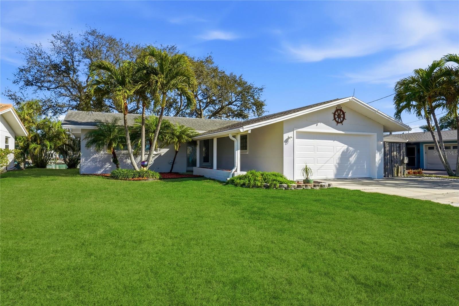 Photo of 541 LILLIAN DRIVE MADEIRA BEACH FL 33708
