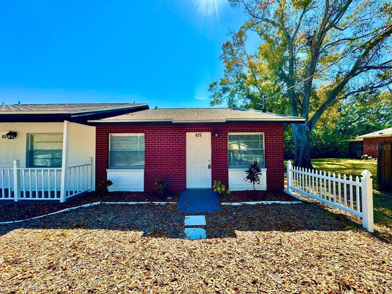 Photo of 625 WILDWOOD WAY CLEARWATER FL 33756