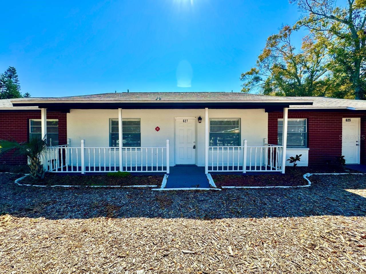 Photo of 627 WILDWOOD WAY CLEARWATER FL 33756