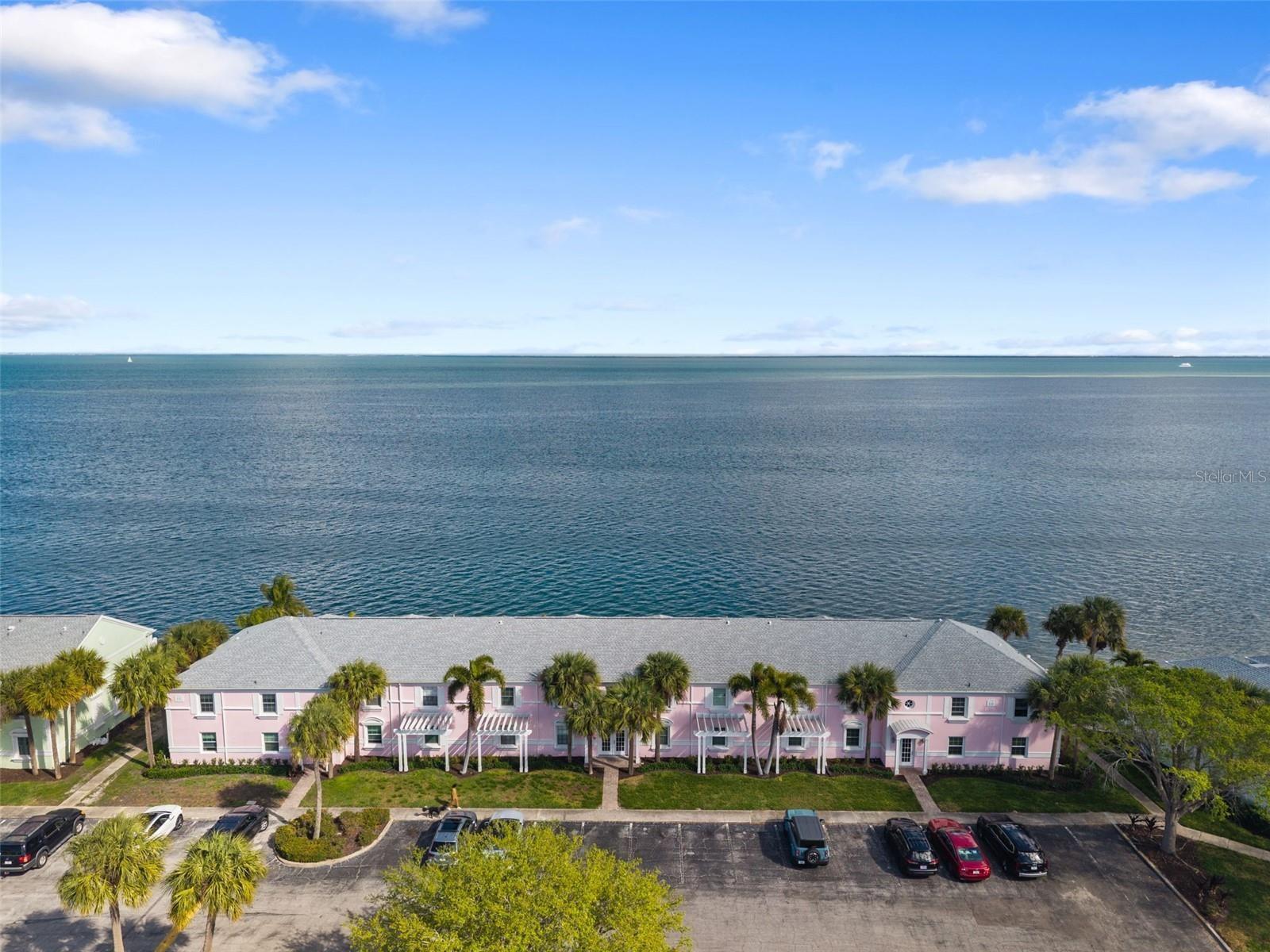 Photo of 4842 COQUINA KEY DRIVE #B ST PETERSBURG FL 33705