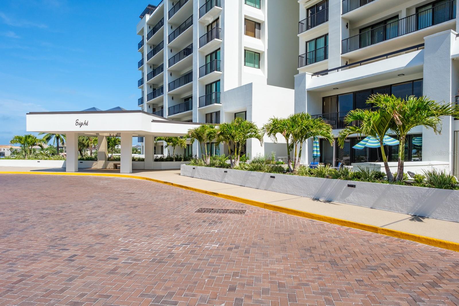 Photo of 8 BELLEVIEW BOULEVARD #108 BELLEAIR FL 33756