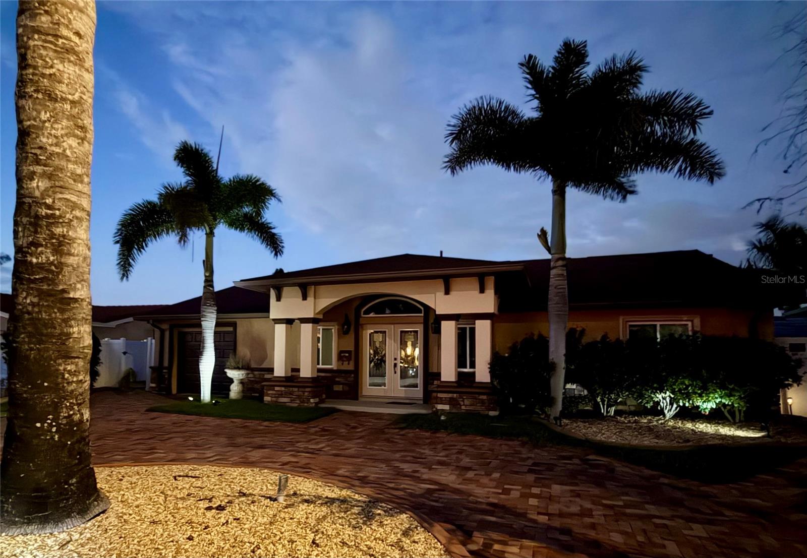Photo of 7831 4TH AVENUE ST PETERSBURG FL 33707