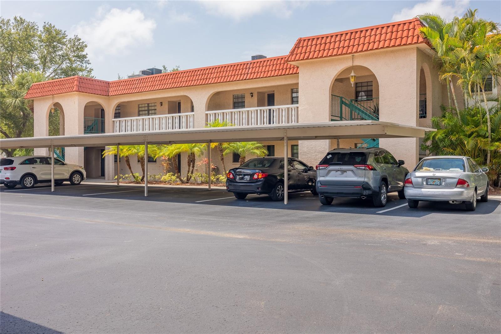 Photo of 1753 BELLEAIR FOREST DRIVE #D7 BELLEAIR FL 33756