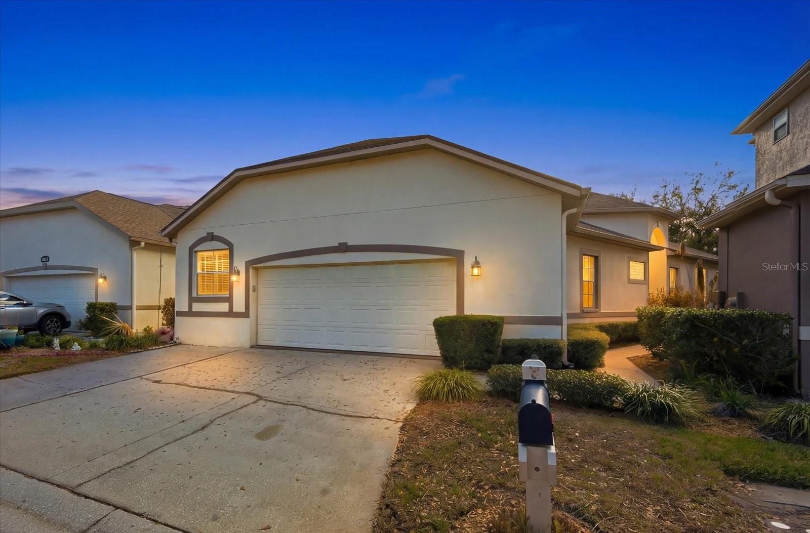 Photo of 5202 FAIRWAY ONE DRIVE VALRICO FL 33596