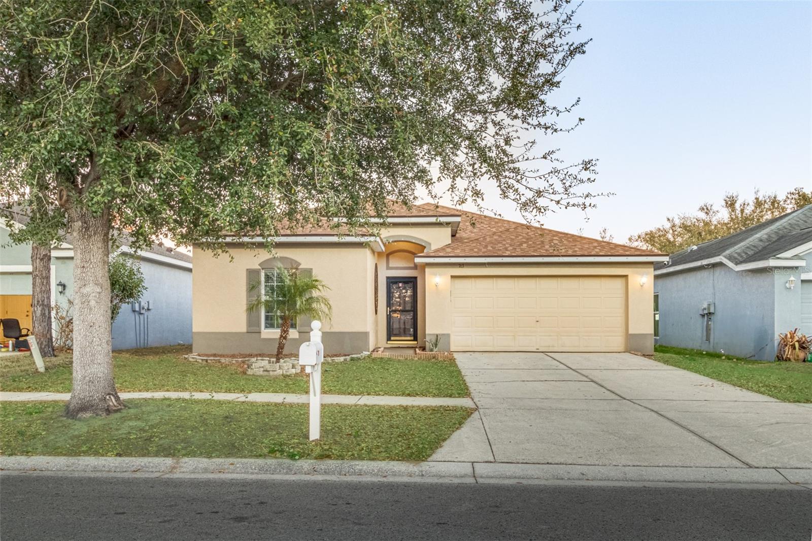 Photo of 763 STAR POINTE DRIVE SEFFNER FL 33584