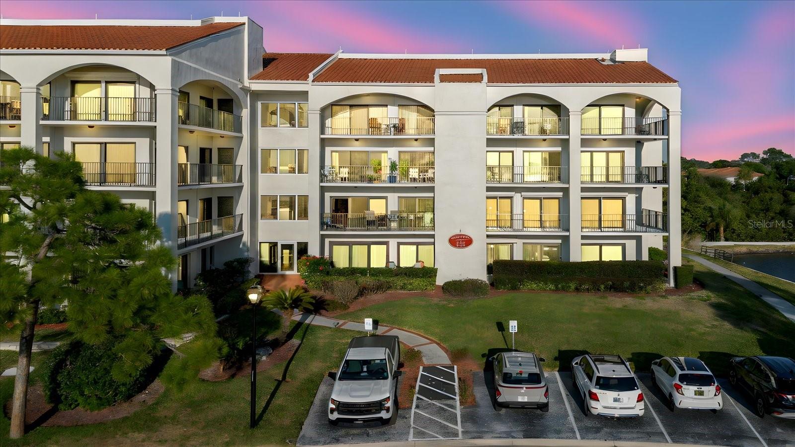 Photo of 208 MARINER DRIVE #208 TARPON SPRINGS FL 34689