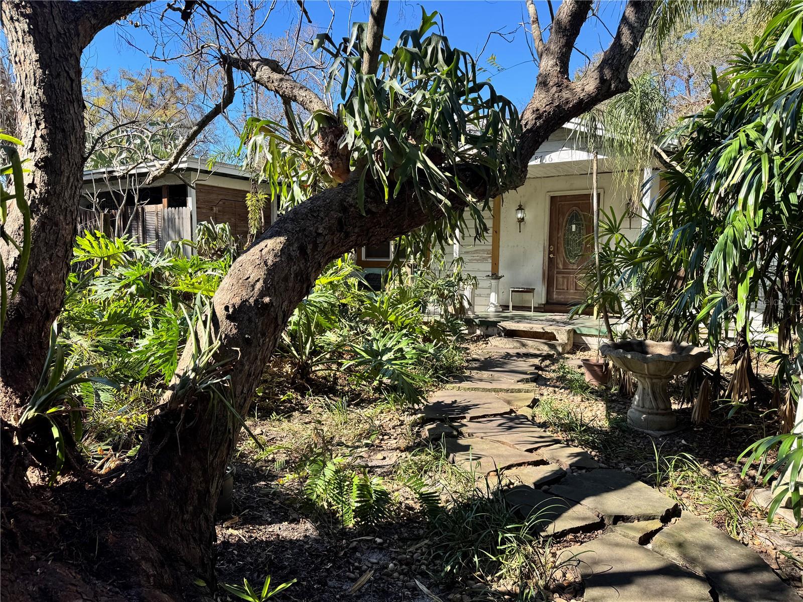 Photo of 8716 N TEMPLE AVENUE TAMPA FL 33617