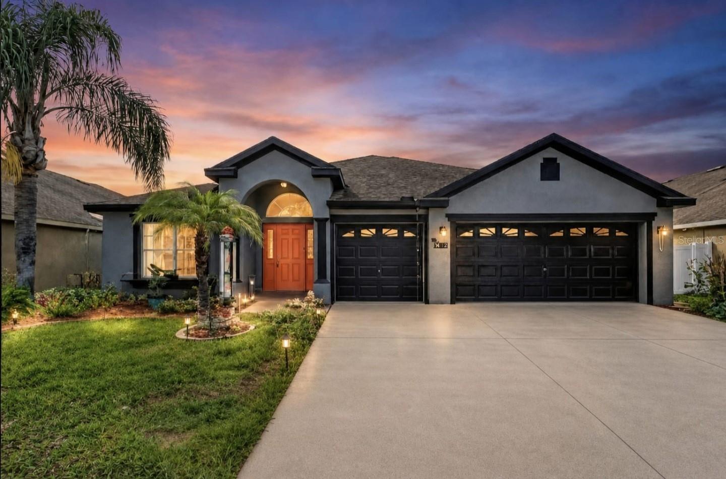 Photo of 10813 ROCKLEDGE VIEW DRIVE RIVERVIEW FL 33579