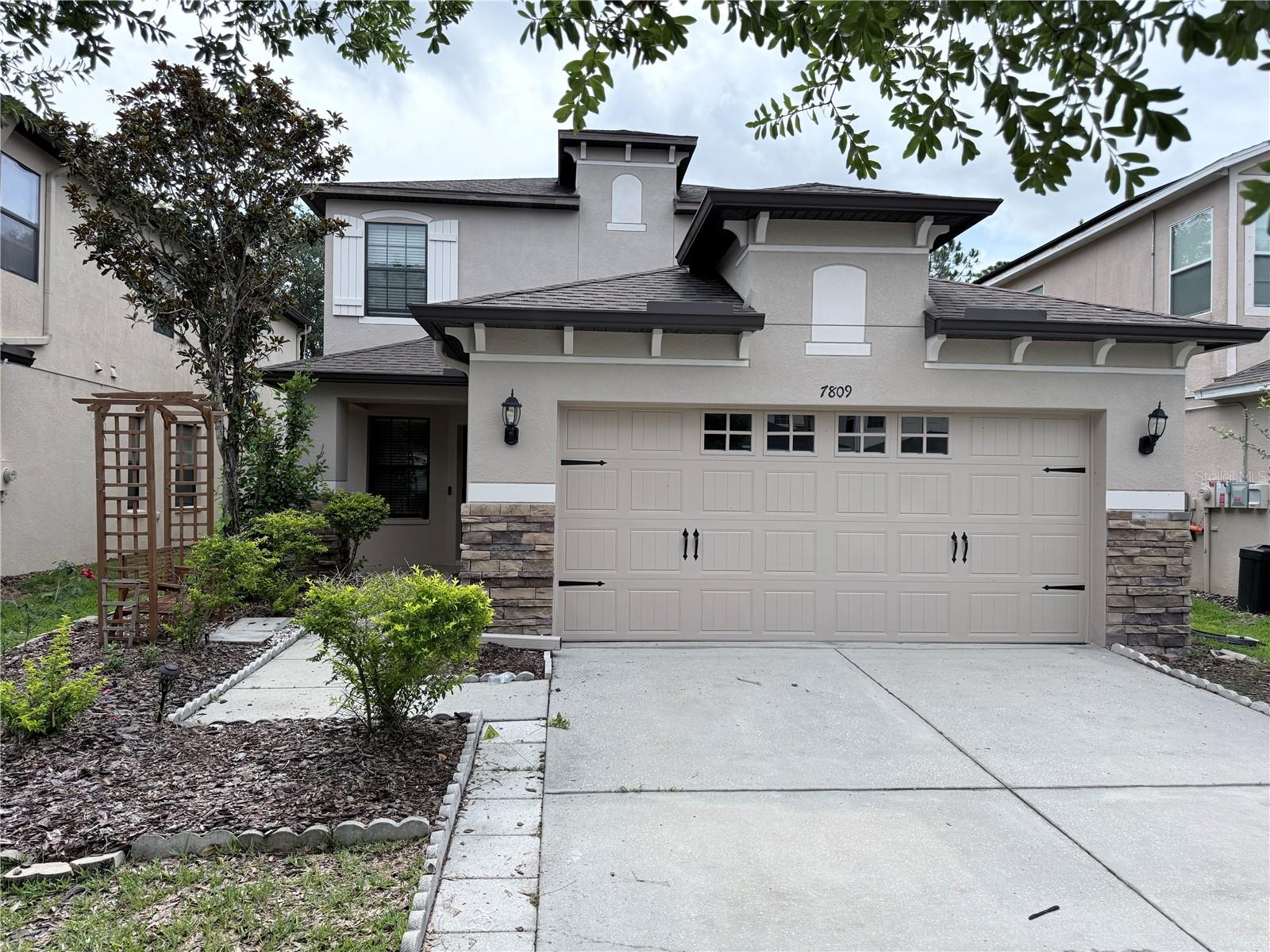 Photo of 7809 TUSCANY WOODS DRIVE TAMPA FL 33647