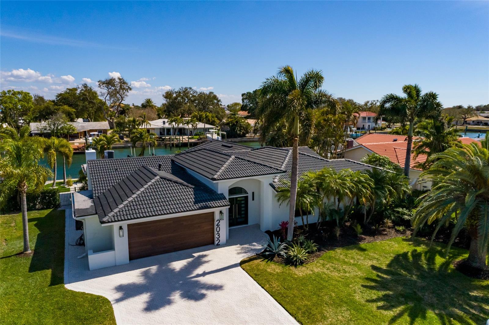 Photo of 2032 KANSAS AVENUE ST PETERSBURG FL 33703