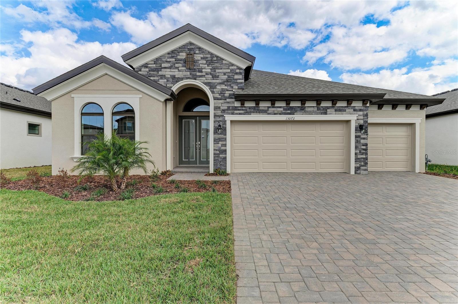 Photo of 13072 HOMESTEAD LANE PARRISH FL 34219