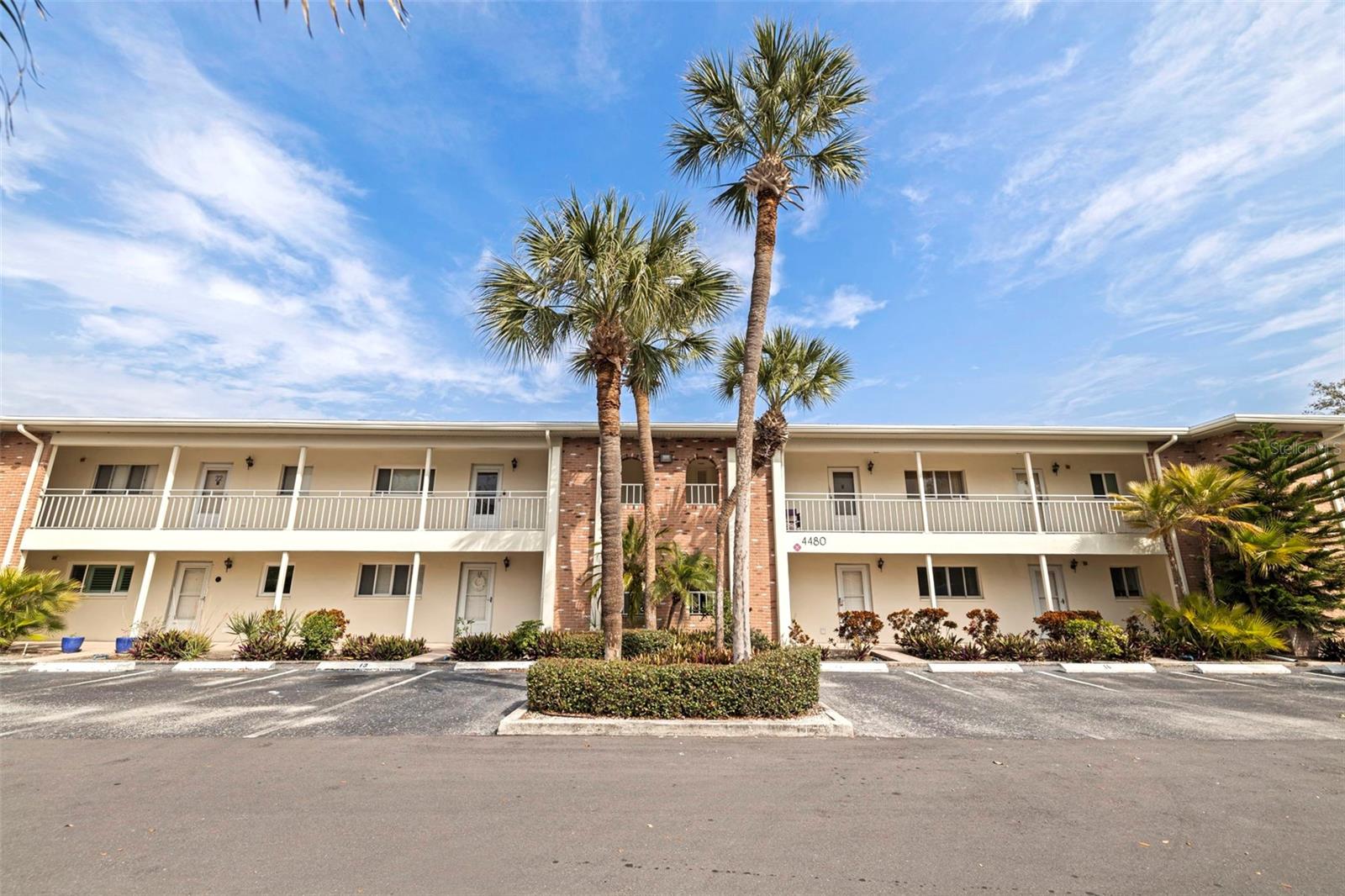 Photo of 4480 OVERLOOK DRIVE #12 ST PETERSBURG FL 33703
